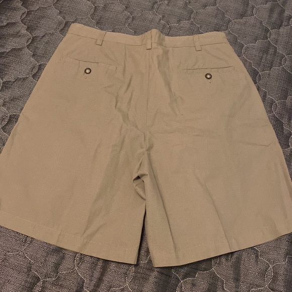 Men’s beige North 44 shorts size 33 - Picture 2 of 5